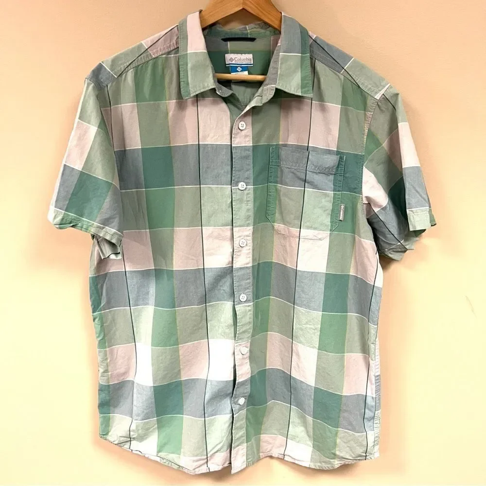 Columbia men’s short sleeve cotton button down  Sz L
